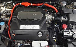 View The Latest First Drive Review Of 2005 Honda Accord Hybrid A 3 0 Liter V 6 Hybrid Combines Better Performance With Improved Fuel Ecomony