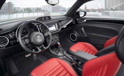 Motor vehicle, Steering part, Mode of transport, Automotive mirror, Steering wheel, Vehicle, Transport, Car, Car seat, Center console, Motor vehicle, Steering part, Mode of transport, Automotive mirror, Steering wheel, Vehicle, Transport, Car, Car seat, Center console,