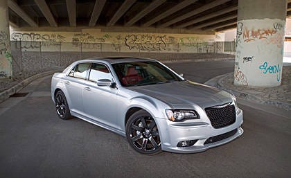 2012 chrysler srt8