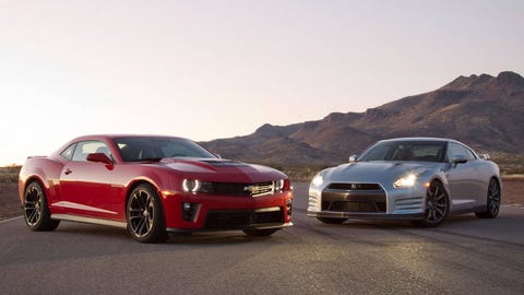 2017 Chevrolet Camaro Zl1 Vs Nissan Gt R Premium Road Test 2017 Chevrolet Camaro Zl1 Vs Nissan Gt R Premium