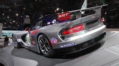 13 Srt Viper Gts R New Viper Alms Gt Race Car Photos And Specs Roadandtrack Com 13 Srt Viper Gts R New Viper Alms Gt Race Car Photos And Specs Roadandtrack Com