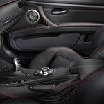 Mode of transport, Photograph, Steering part, Center console, Luxury vehicle, Black, Steering wheel, Vehicle door, Vehicle audio, Personal luxury car, 