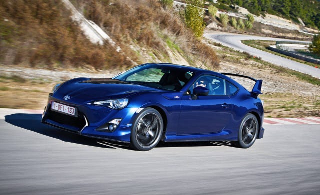 14 Scion Fr S Coupe Engineering Prototype Next Fr S Gets Aerodynamic And Chassis Improvements Roadandtrack Com