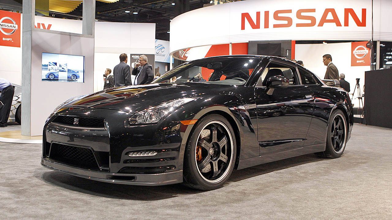 Photos 14 Nissan Gt R Track Edition