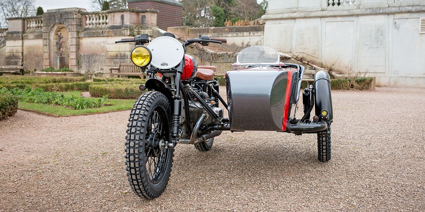 Motorcycle with deals side seat