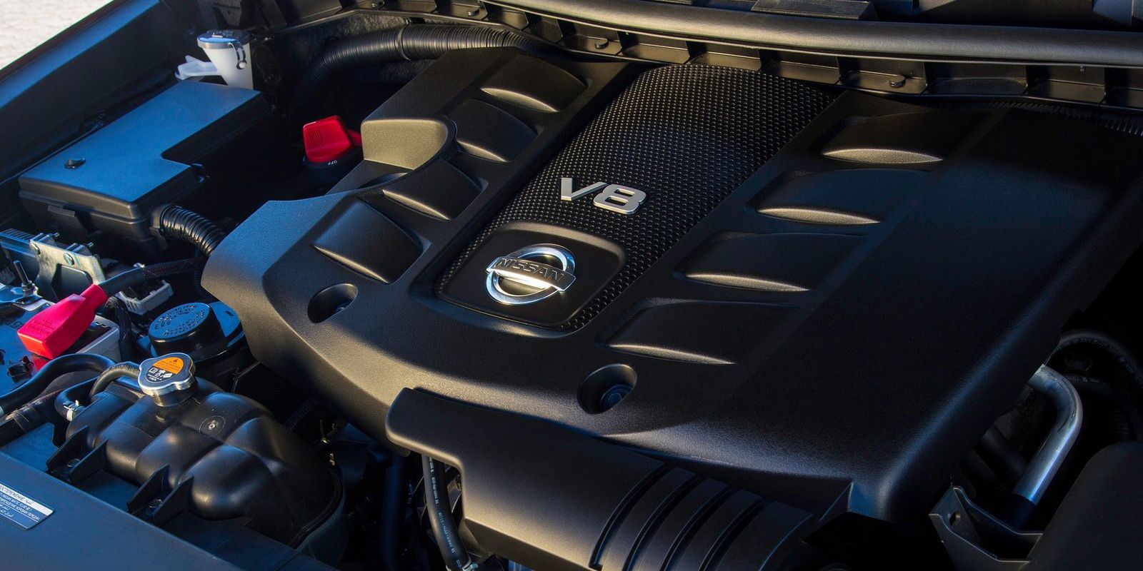 Why Nissan s New V8 Doesn t Need a Throttle