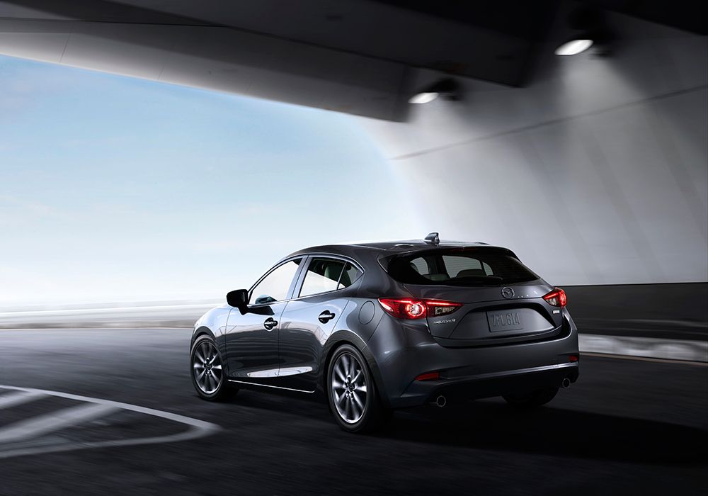 Cómo el control de vectorización G le da al Mazda3 una ventaja dinámica g vectoring Cómo el control de vectorización G le da al Mazda3 una ventaja dinámica