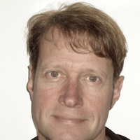 Dennis Harvey photo