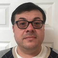 Headshot of Oscar Villalon