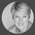 Headshot of Leslie Garrett