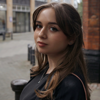 Zara Tuck photo