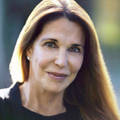 Headshot of Patti Davis