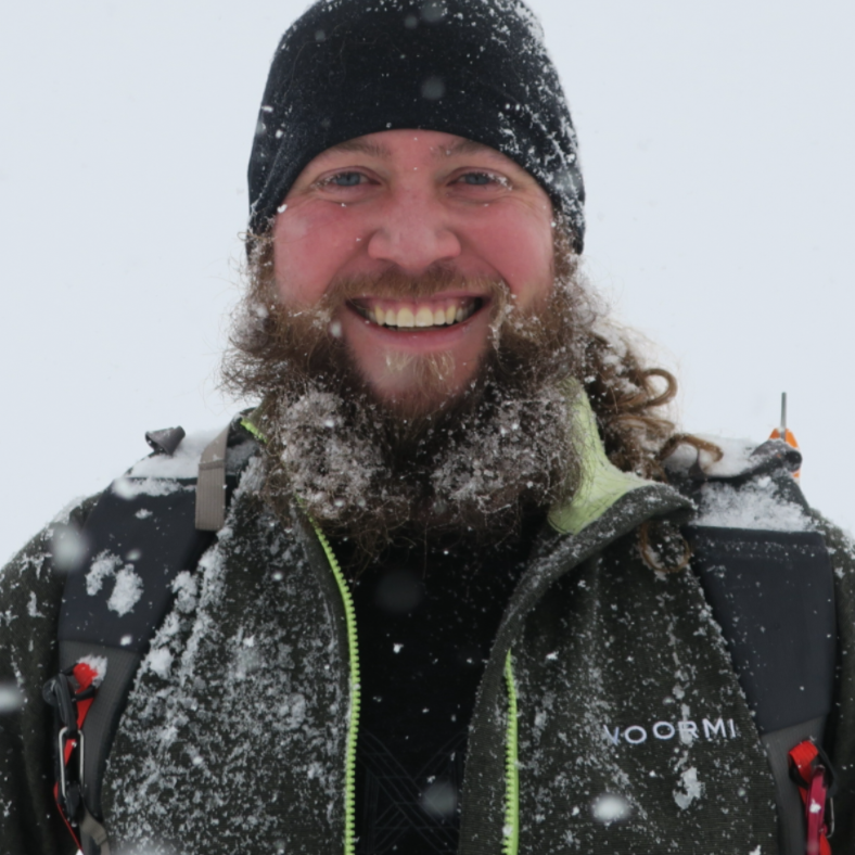 Headshot of Chris Meehan