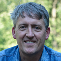 Headshot of Dean Kuipers