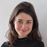 Headshot of Merav Pront