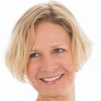 Nicole DeBoom photo