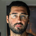 Headshot of Lars Jan
