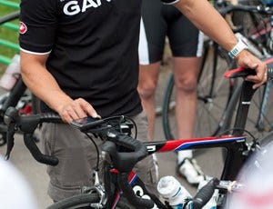 Bicycle handlebar, Bicycle tire, Bicycle, Bicycle part, Bicycle frame, Bicycle wheel rim, Recreation, Bicycles--Equipment and supplies, Bicycle accessory, Cycling, 