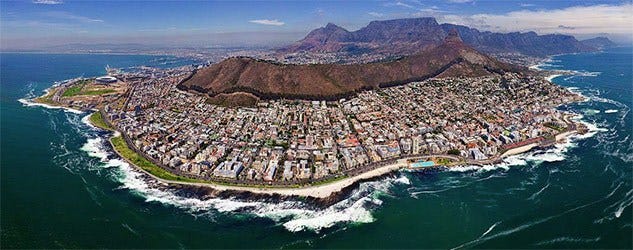 Body of water, Coastal and oceanic landforms, Nature, Coast, Water resources, Mountainous landforms, Landscape, Mountain range, Hill, Terrain, 