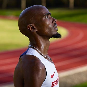 Sleeveless shirt, Mammal, Sportswear, Jersey, Athlete, Neck, Muscle, Endurance sports, Running, Active tank, Sleeveless shirt, Mammal, Sportswear, Jersey, Athlete, Neck, Muscle, Endurance sports, Running, Active tank,