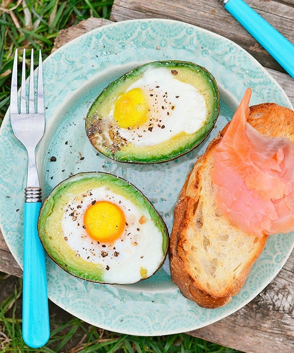 Egg yolk, Food, Meal, Fried egg, Ingredient, Serveware, Egg white, Breakfast, Finger food, Tableware, 