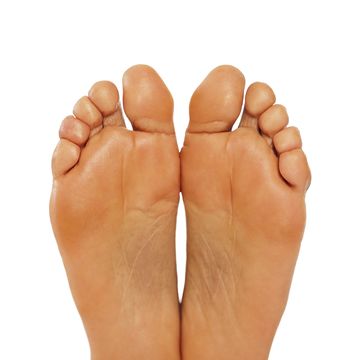 Toe, Skin, Barefoot, Comfort, Foot, Organ, Close-up, Nail, Flesh, Ankle, 