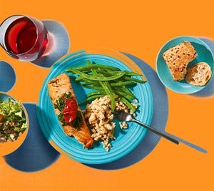 Food, Serveware, Dishware, Cuisine, Ingredient, Tableware, Dish, Meal, Plate, Recipe, 