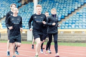 People, Track and field athletics, Sport venue, Endurance sports, Running, Athletic shoe, Competition event, Jersey, Sports, Race track, 