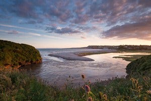 Body of water, Nature, Natural landscape, Natural environment, Waterway, Coastal and oceanic landforms, Water resources, Coast, Cloud, Landscape, 