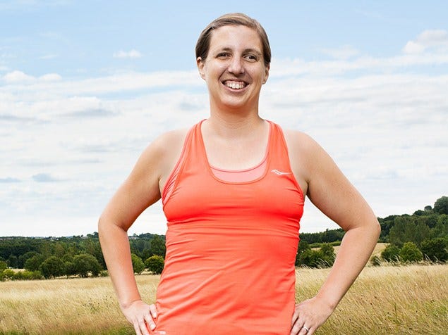 Shoulder, Sleeveless shirt, Happy, People in nature, Summer, Chest, Active tank, Jewellery, Beauty, Muscle, 