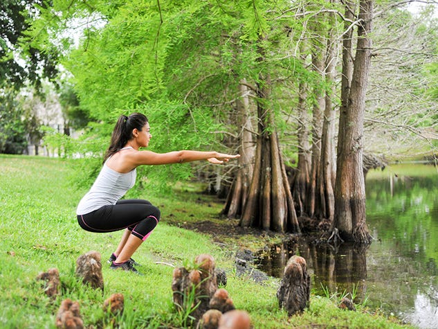 Human, People in nature, Wetland, Active pants, Bank, Knee, Forest, Marsh, Riparian forest, Trunk, 