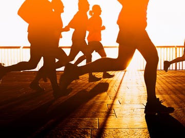 People in nature, Sunlight, Amber, Interaction, Backlighting, Shadow, Friendship, Sunrise, Heat, Morning, 