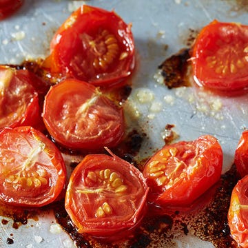 Food, Ingredient, Produce, Tomato, Flowering plant, Fruit, Sun-dried tomato, Natural foods, Vegetable, Nightshade family, Food, Ingredient, Produce, Tomato, Flowering plant, Fruit, Sun-dried tomato, Natural foods, Vegetable, Nightshade family,
