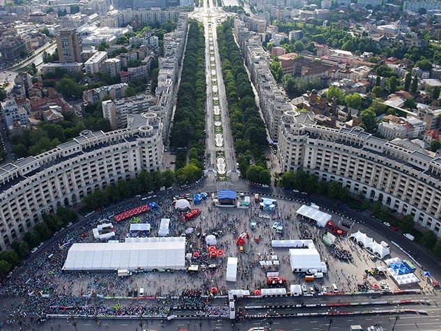 Metropolitan area, Urban area, Infrastructure, City, Street, Metropolis, Thoroughfare, Landmark, Aerial photography, Cityscape, 