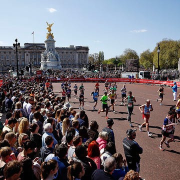 crowd, people, running, sky, marathon, public space, recreation, tourism, city, half marathon,