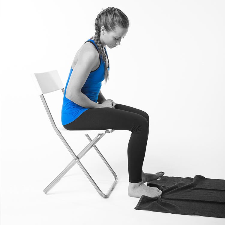 Human leg, Comfort, Joint, Sitting, Elbow, Knee, Exercise, Electric blue, Active pants, Calf, 
