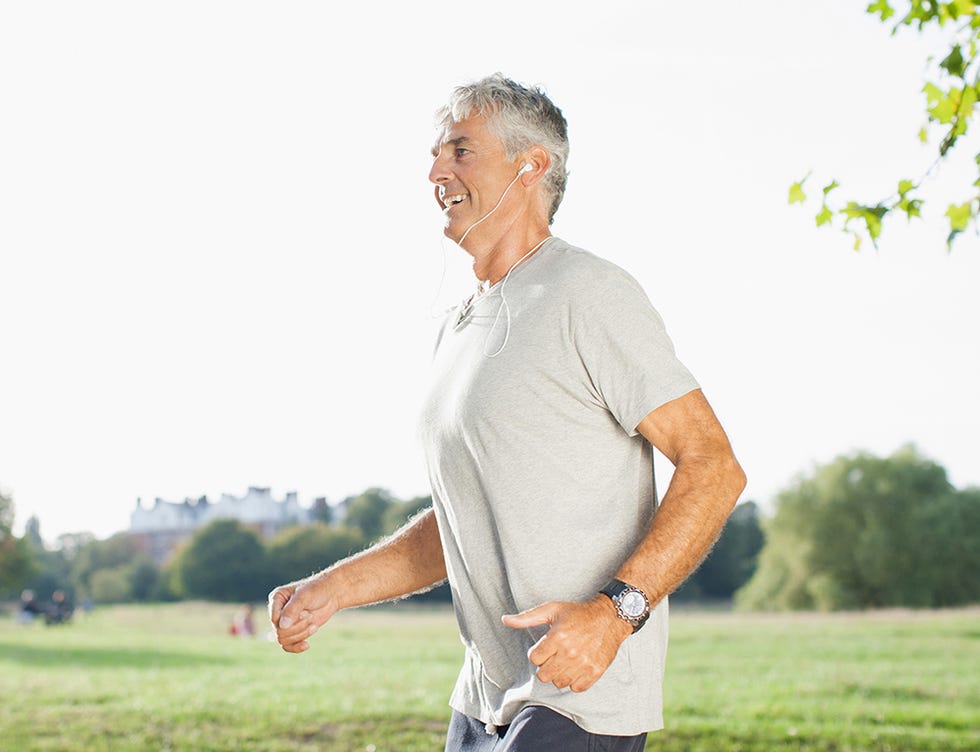 Arm, Joint, Shoulder, Sleeve, Elbow, Muscle, Photography, Hand, Recreation, T-shirt, 
