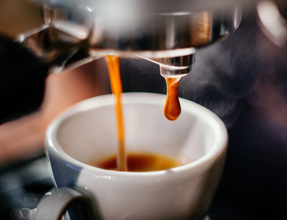 Cup, Serveware, Coffee cup, Liquid, Drinkware, Drink, Teacup, Espresso, Tea, Dishware, 
