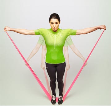 Shoulder, Joint, Arm, Standing, Balance, Human body, Sportswear, Leg, Muscle, Rope, 