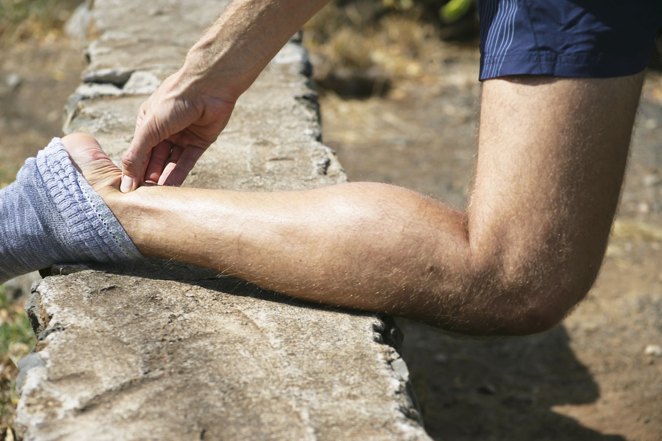 How to Relieve Achilles Tendonitis in SECONDS 
