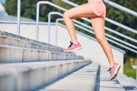 Human leg, Leg, Beauty, Skin, Recreation, Running, Footwear, Fashion, Thigh, Shoe, 