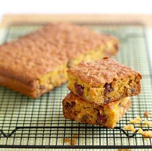 Finger food, Food, Cuisine, Ingredient, Baked goods, Dessert, Dish, Recipe, Confectionery, Cooking, 