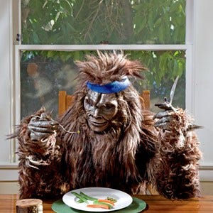 Wood, Dishware, Serveware, Fixture, Hardwood, Plate, Fur, Natural material, Wood stain, Platter, Wood, Dishware, Serveware, Fixture, Hardwood, Plate, Fur, Natural material, Wood stain, Platter,