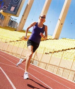 Human leg, Shoe, Track and field athletics, Recreation, Athletic shoe, Standing, Race track, Line, Running, Knee, 