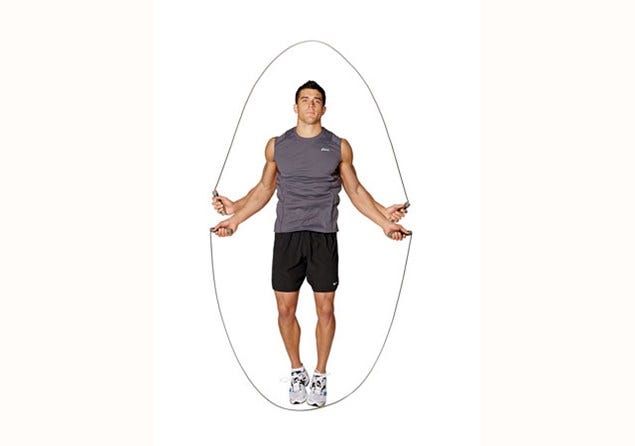 Shoulder, Joint, Elbow, Standing, Line, Rope, Chest, Muscle, Playing sports, Balance, 