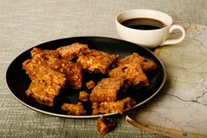 Serveware, Dishware, Food, Coffee cup, Cup, Cuisine, Drinkware, Dish, Drink, Fried food, 