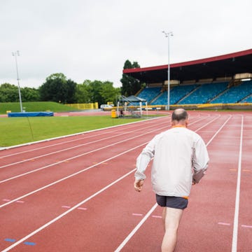 Sport venue, Line, Shorts, Active shorts, Athletic shoe, World, Stadium, Knee, Electric blue, Calf, Sport venue, Line, Shorts, Active shorts, Athletic shoe, World, Stadium, Knee, Electric blue, Calf,