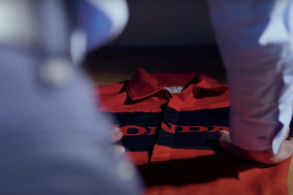 Produzione abbigliamento sportivo sales