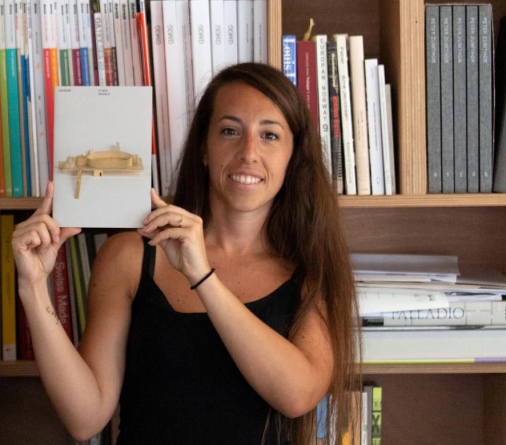 Nella vita di tutti i giorni Alessandra Rampazzo è un'architetto, titolare dello studio A+M2A a Venezia