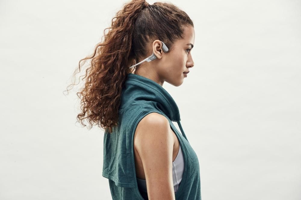 Nuotare mentre si ascolta la musica